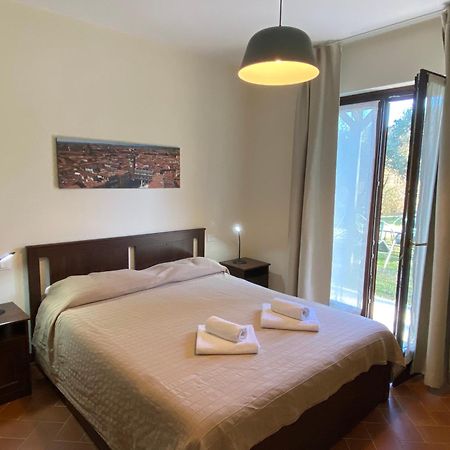 Residenza Cipressi E Olivi Apartment Верона Екстериор снимка