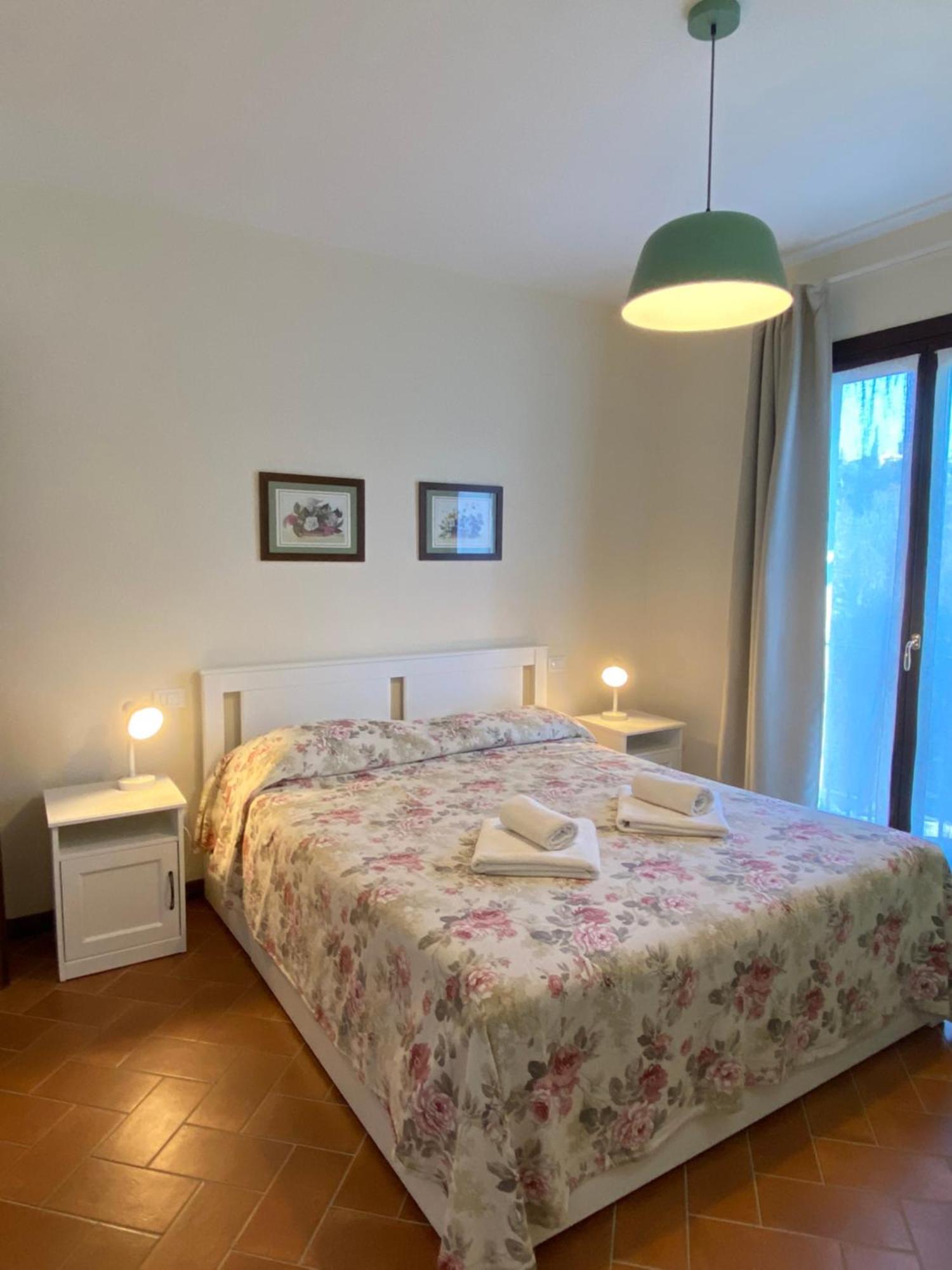 Residenza Cipressi E Olivi Apartment Верона Екстериор снимка