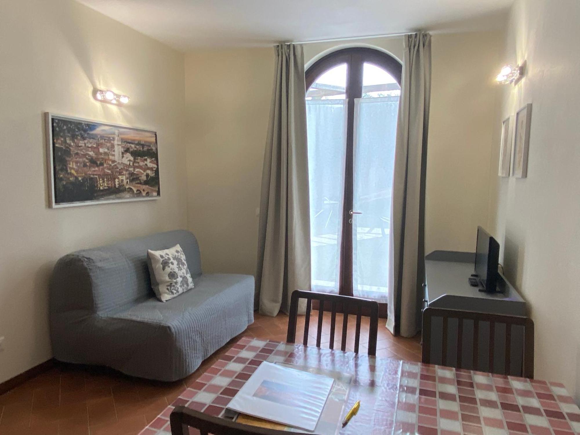 Residenza Cipressi E Olivi Apartment Верона Екстериор снимка