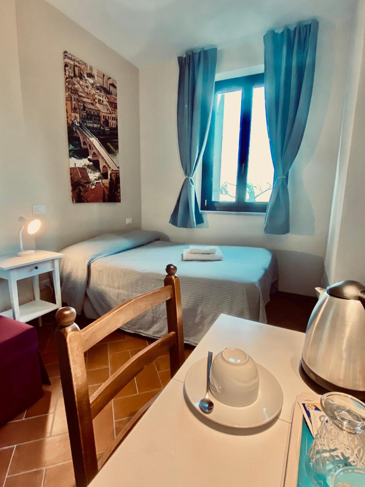 Residenza Cipressi E Olivi Apartment Верона Стая снимка