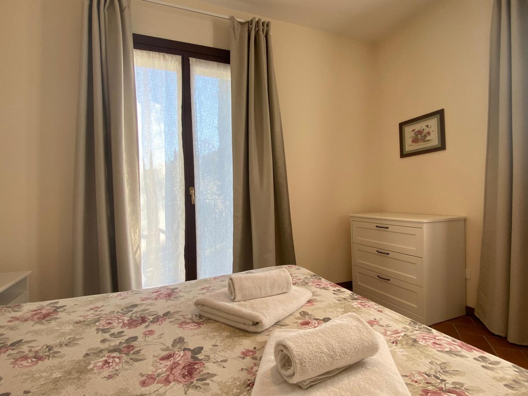 Residenza Cipressi E Olivi Apartment Верона Екстериор снимка