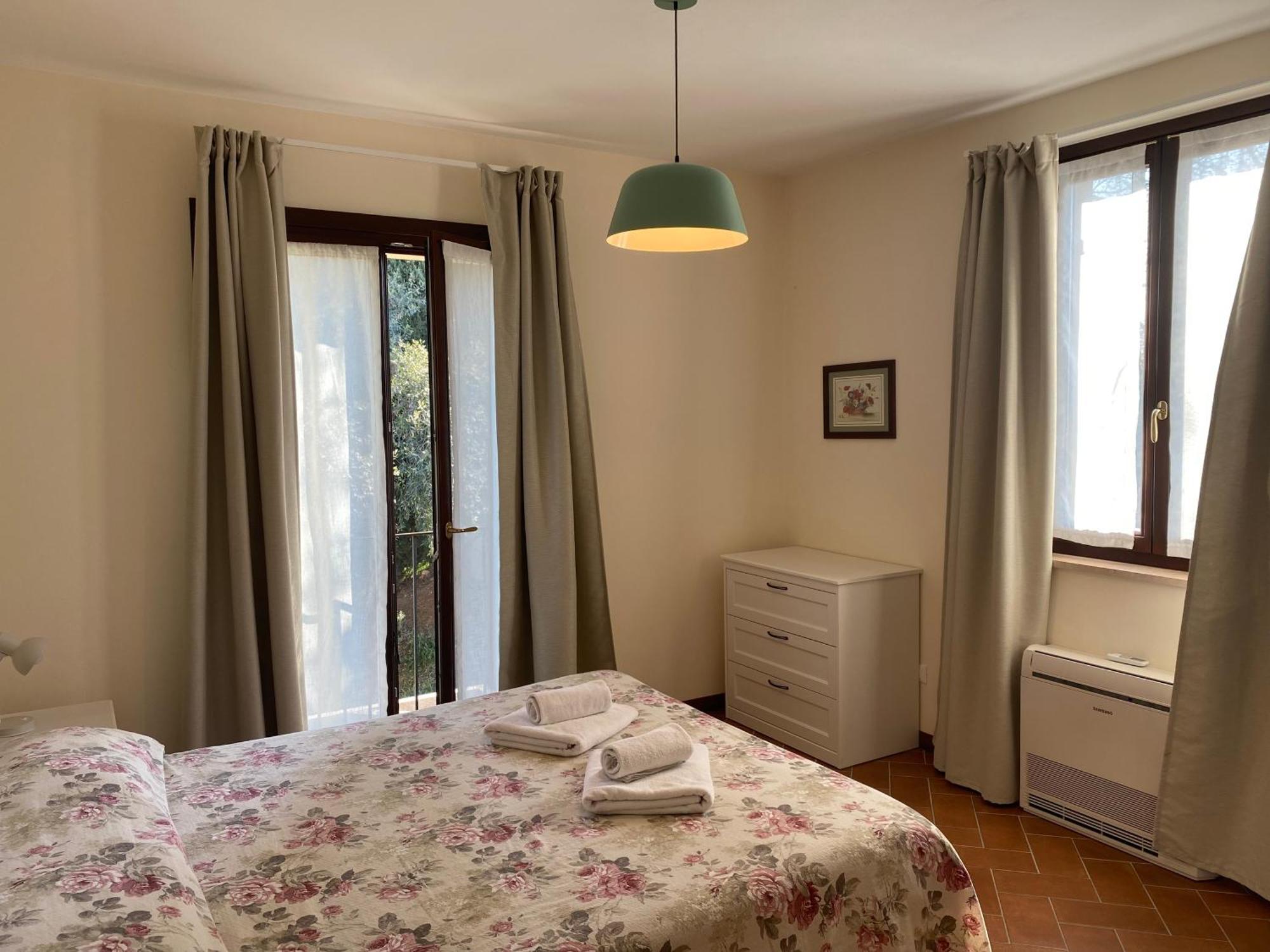Residenza Cipressi E Olivi Apartment Верона Екстериор снимка